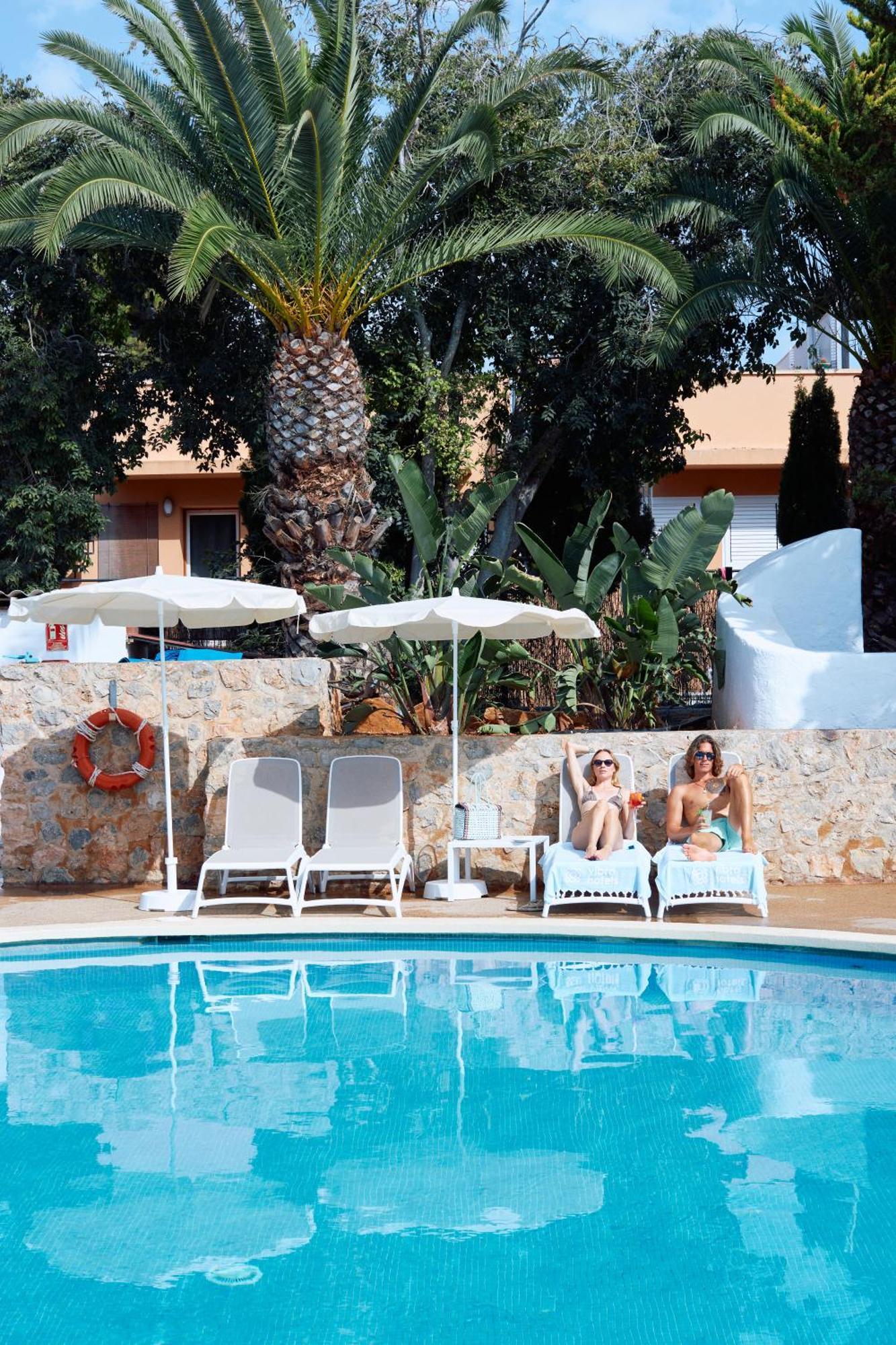 Hotel Vibra Isola - Adults Only Playa d'en Bossa Dış mekan fotoğraf