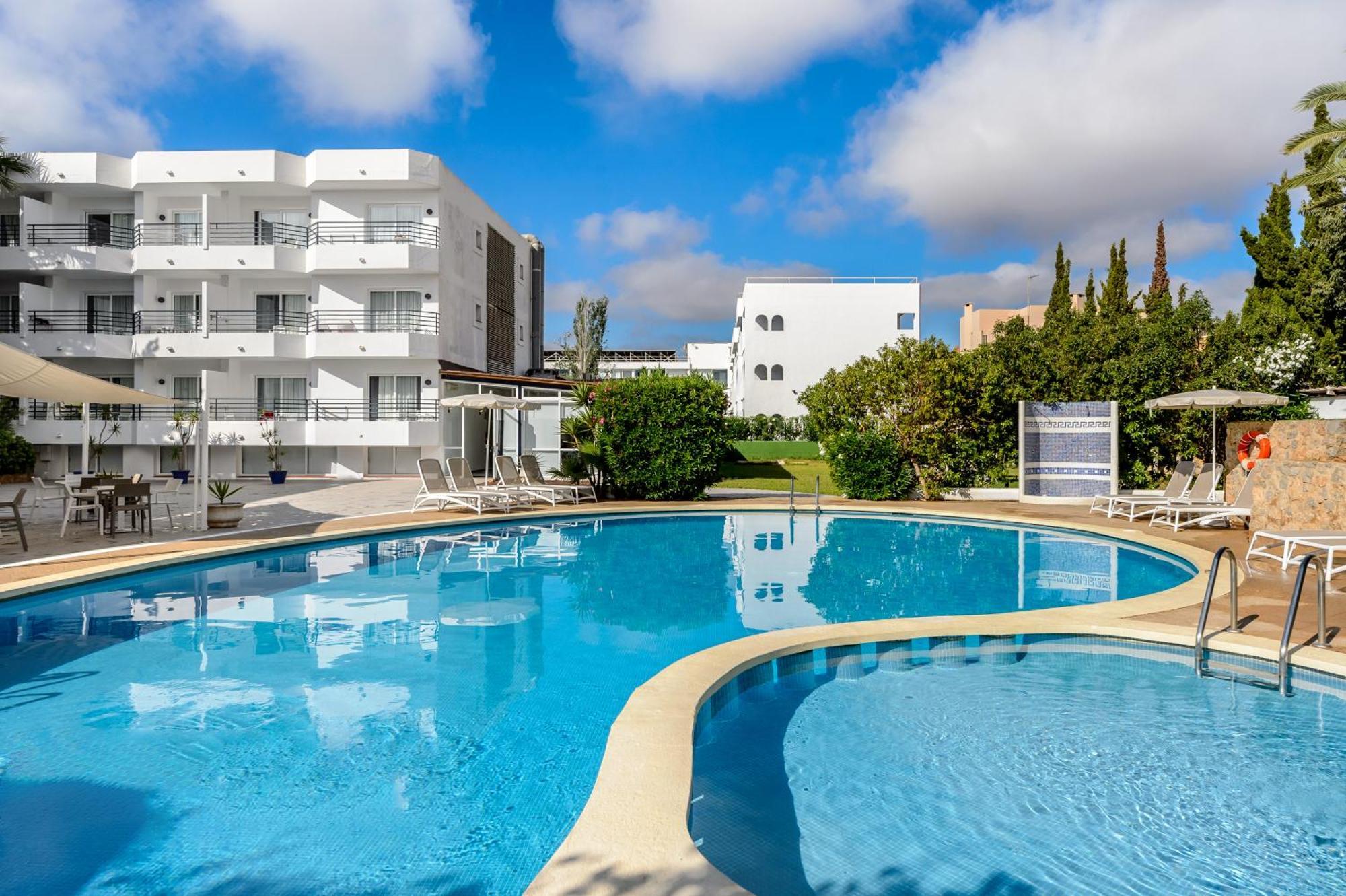 Hotel Vibra Isola - Adults Only Playa d'en Bossa Dış mekan fotoğraf