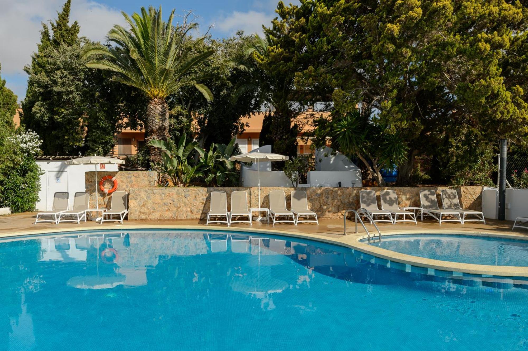Hotel Vibra Isola - Adults Only Playa d'en Bossa Dış mekan fotoğraf