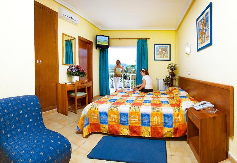 Hotel Vibra Isola - Adults Only Playa d'en Bossa Oda fotoğraf